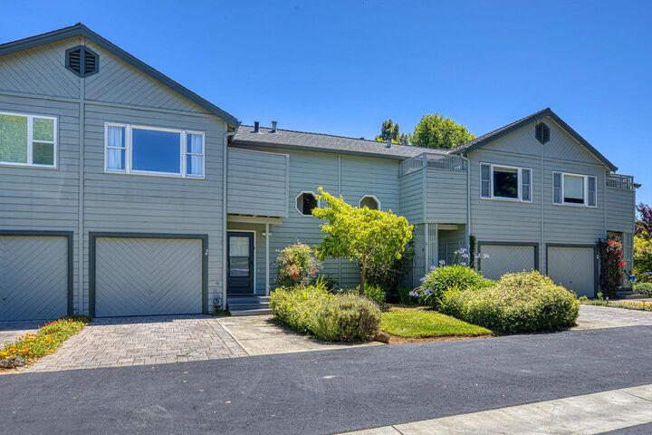 Property Photo:  4320 Clares Street J  CA 95010 
