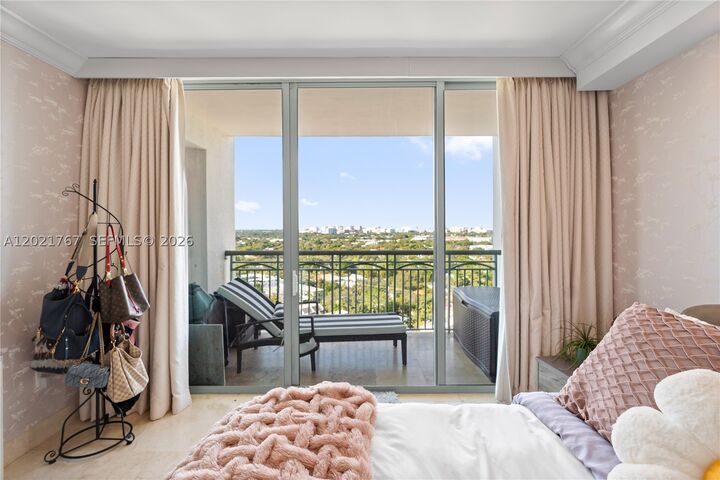 Property Photo:  3350 SW 27th Ave 1706  FL 33133 