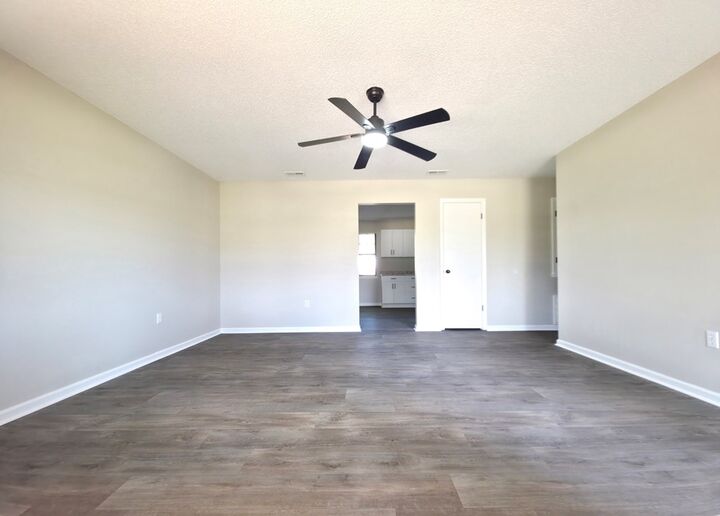Property Photo:  163 Washington Ave  GA 31750 