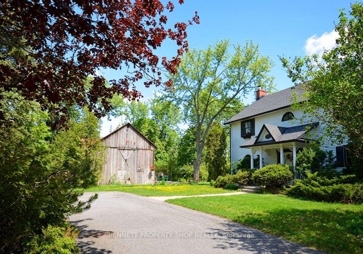 Property Photo: 5696 Manotick Main Street ON K4M 1J8