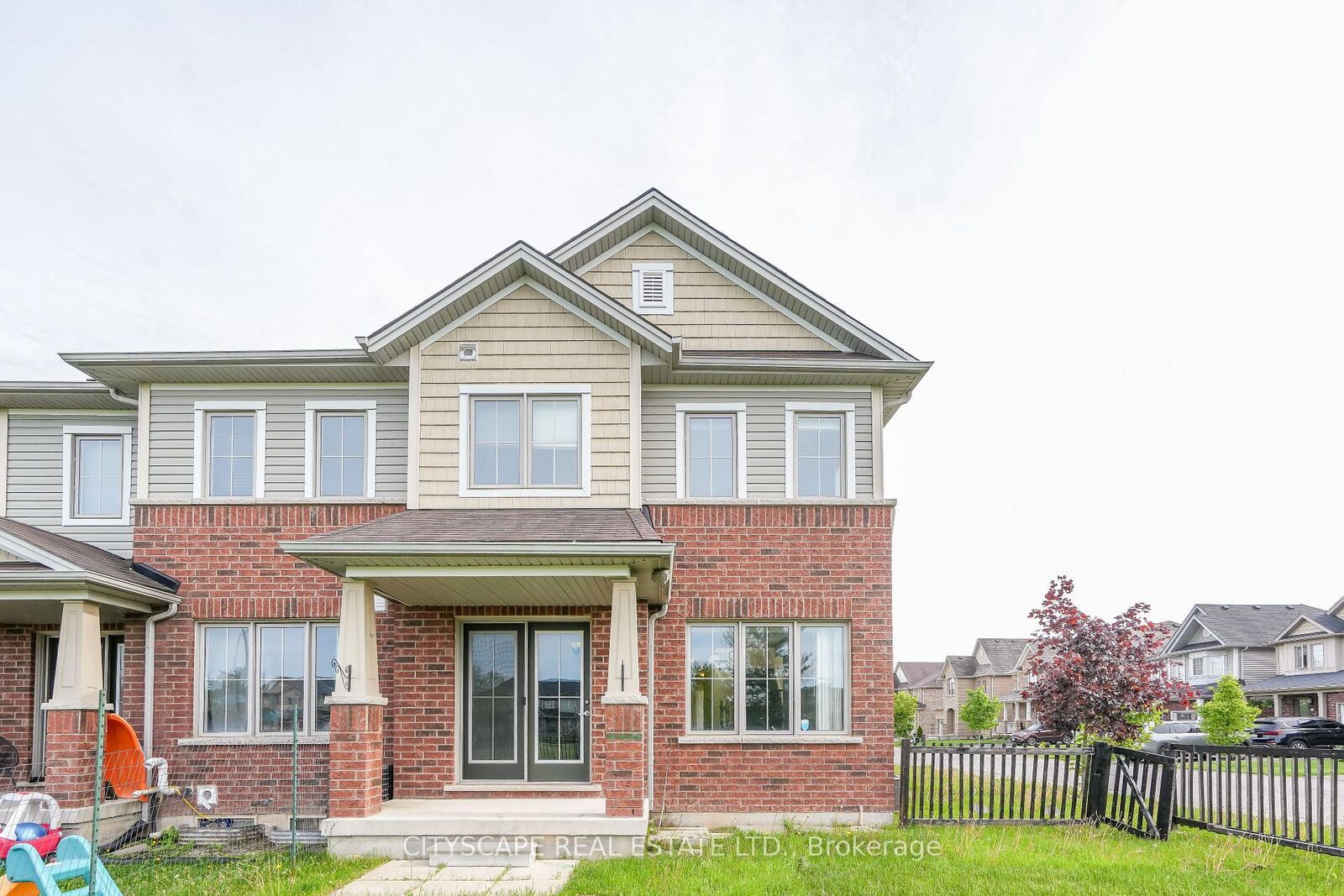 Property Photo: 8485 Primrose Lane ON L2H 0K8