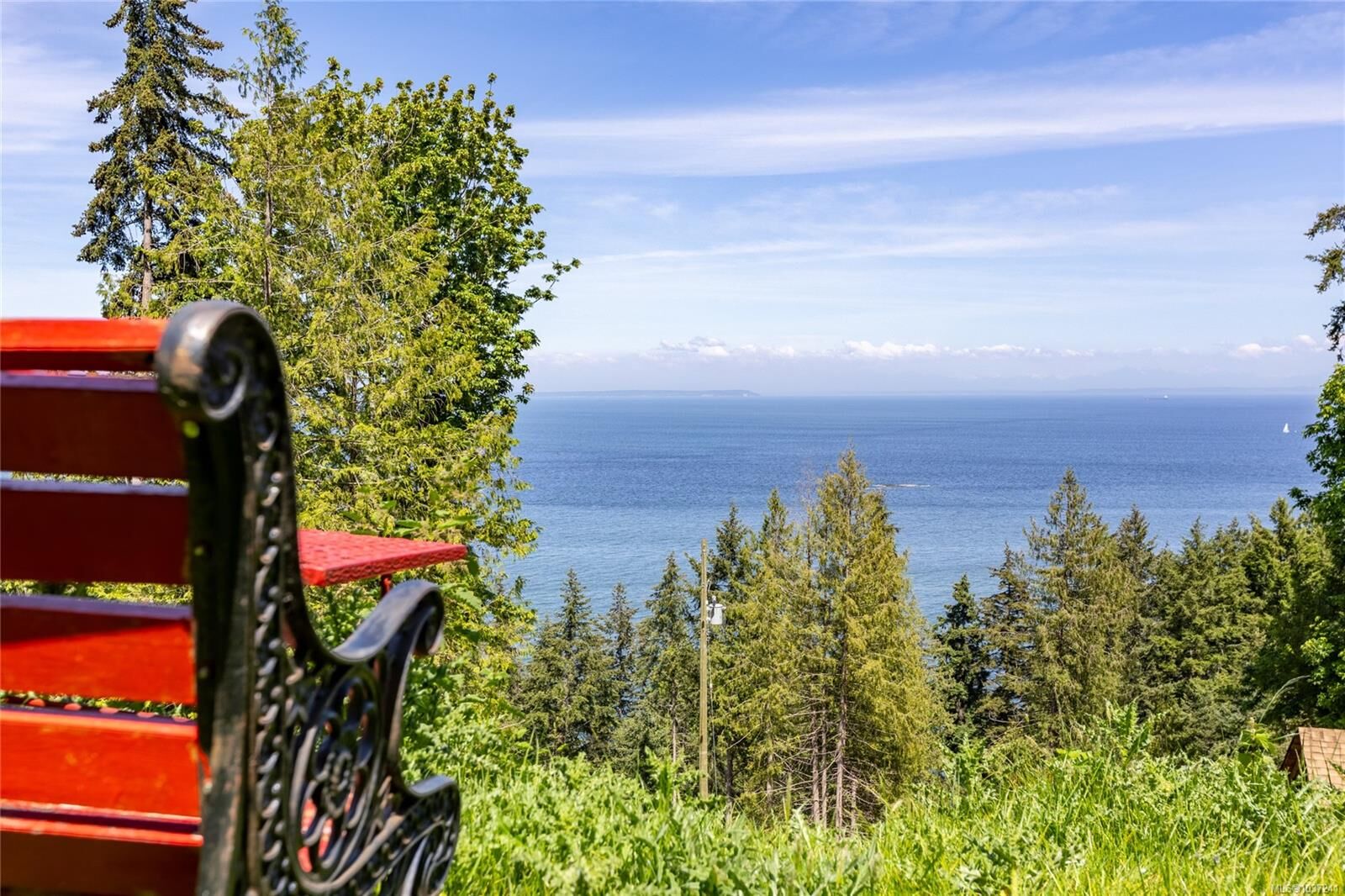 Property Photo:  424 East Point Rd  BC V0N 2Y0 