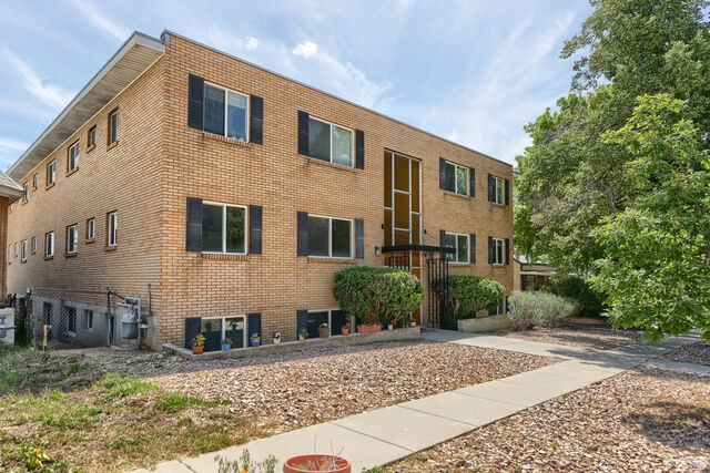 Property Photo:  720 E 5th Ave N 6  UT 84103 