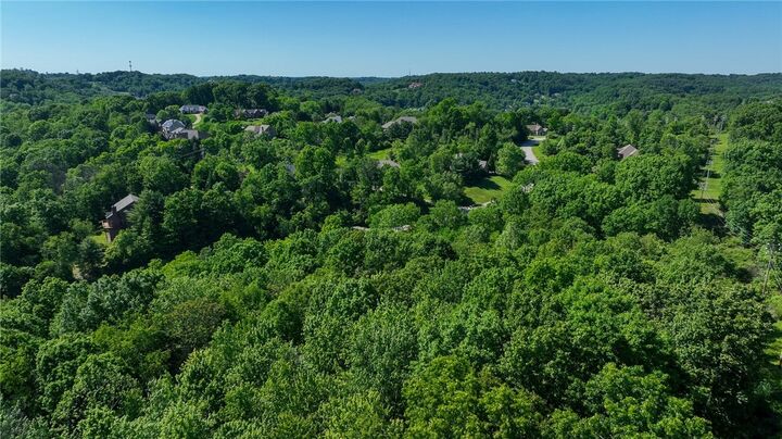 Property Photo: 61 Mallard Dr PA 15238