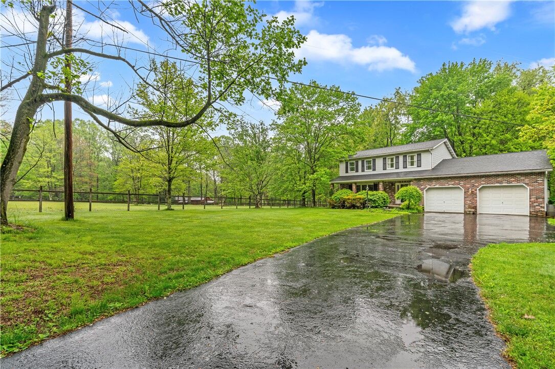 Property Photo:  952 Bush  PA 15681 