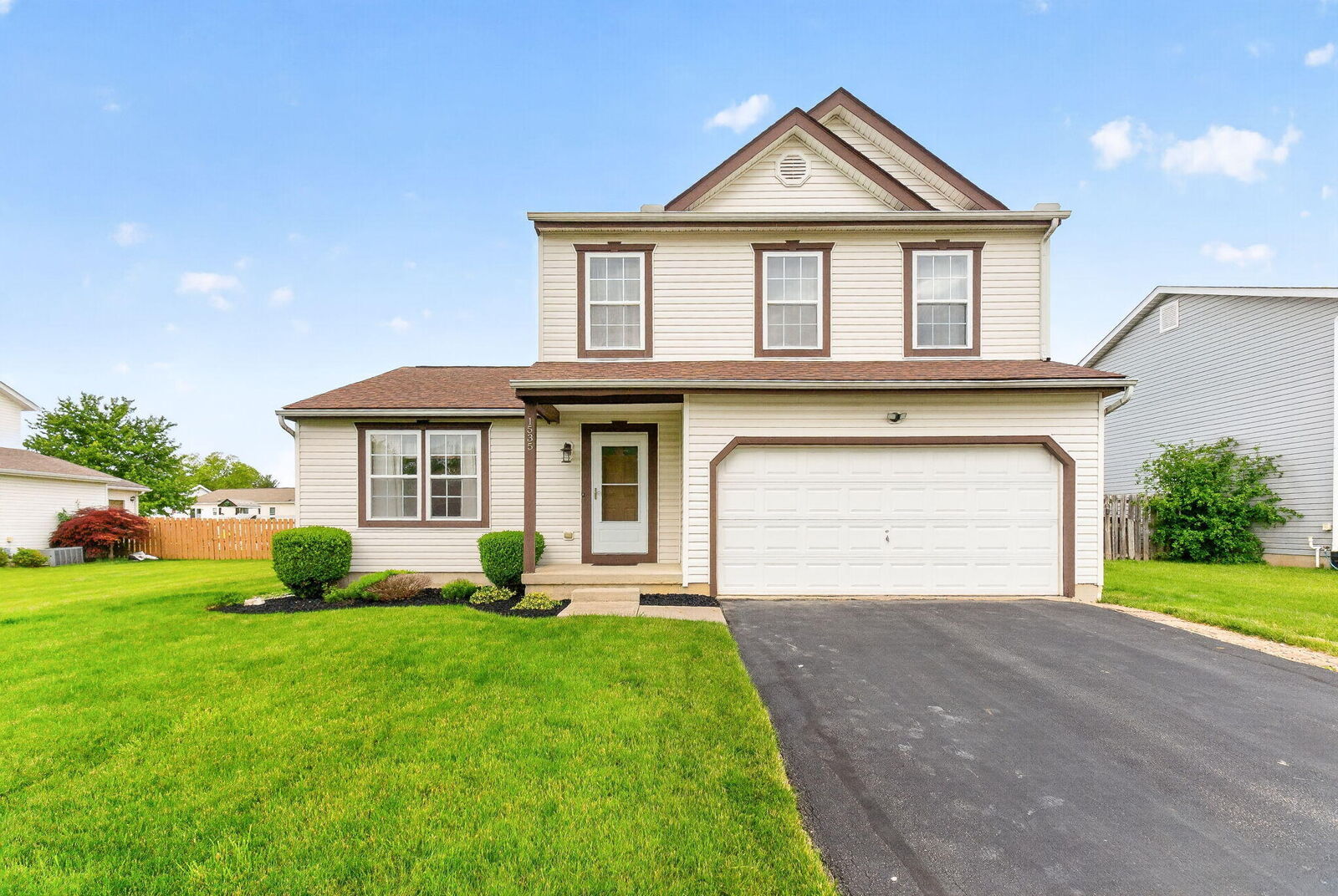 Property Photo:  1535 Patricia Drive  OH 43040 