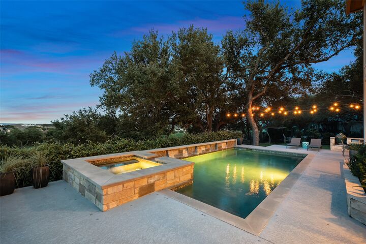 Property Photo:  4113 Sugarloaf Drive  TX 78738 