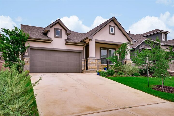 Property Photo:  205 Wingstem Way  TX 78633 