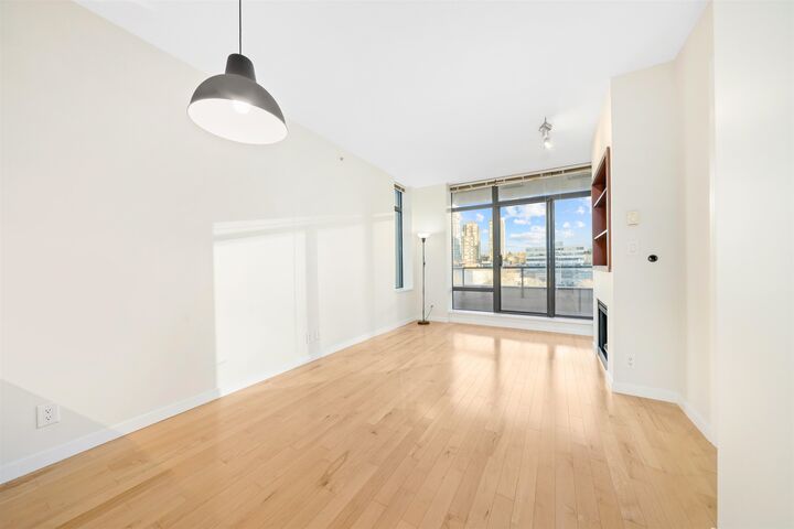 Property Photo:  2345 Madison Avenue 605  BC V5C 0B4 