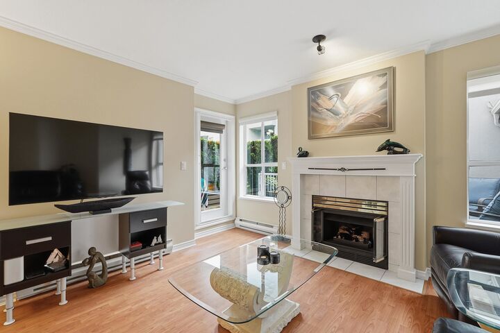 Property Photo:  15272 20 Avenue 106  BC V4A 2A3 
