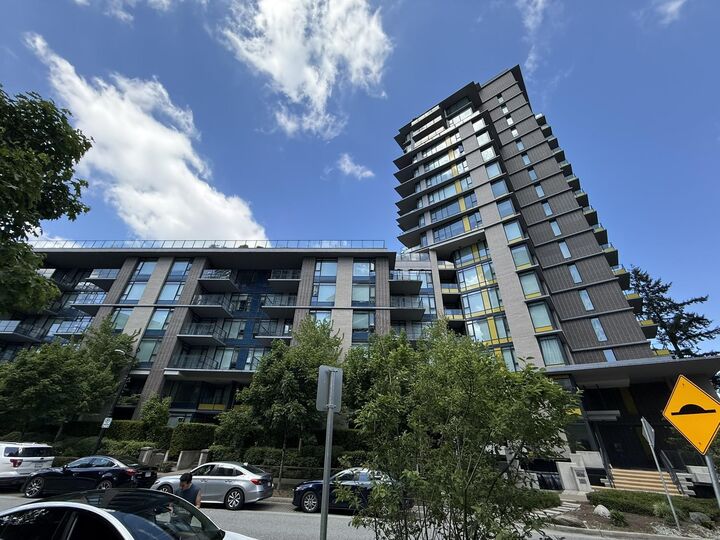 8850 University Crescent 313 — photo 1