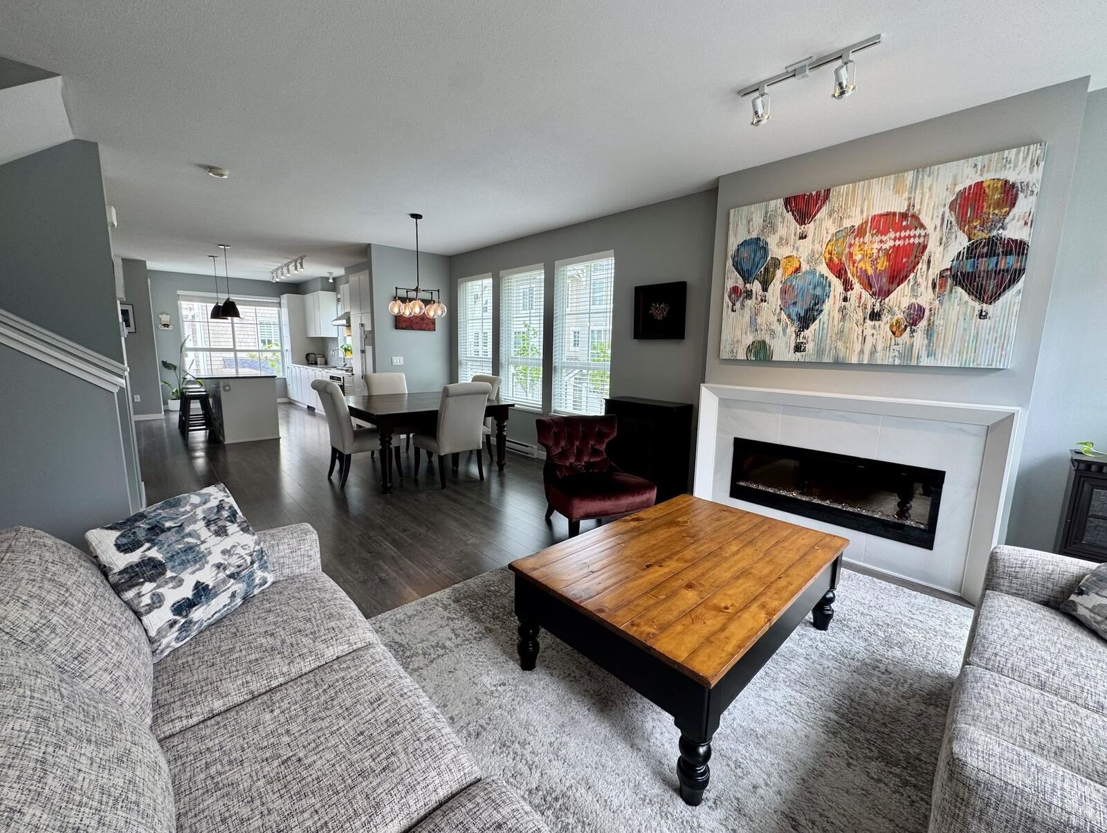 Property Photo: 5551 Admiral Way 47 BC V4K 0C9