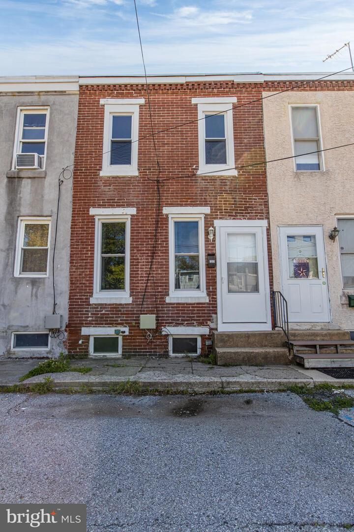 Property Photo: 733 Center Street DE 19720