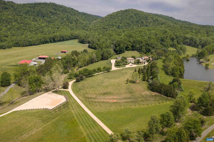 Property Photo: 4578 Ruth Rd VA 22727