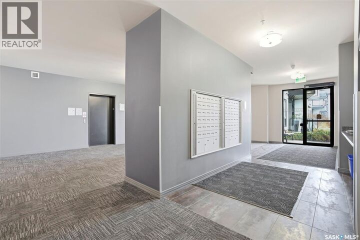 Property Photo:  102 225 Maningas Bend  SK S7W 0P9 