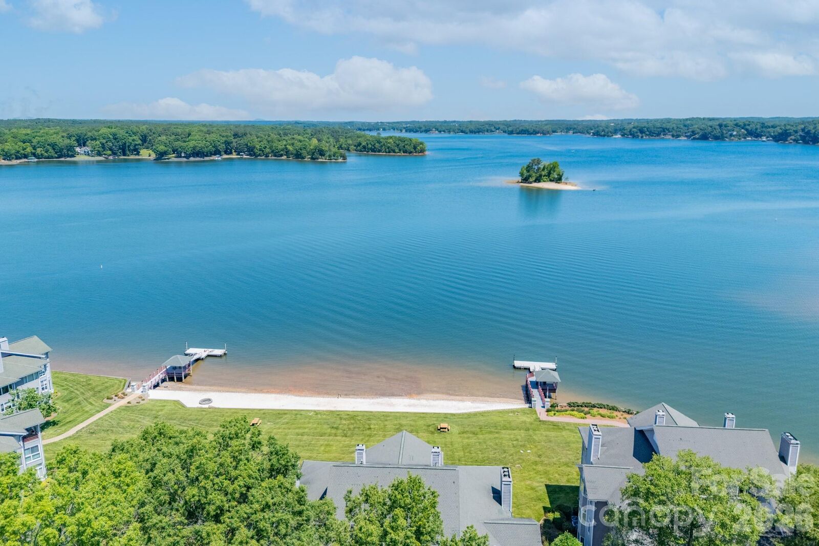 Property Photo:  703 Lake Club Drive  SC 29732 