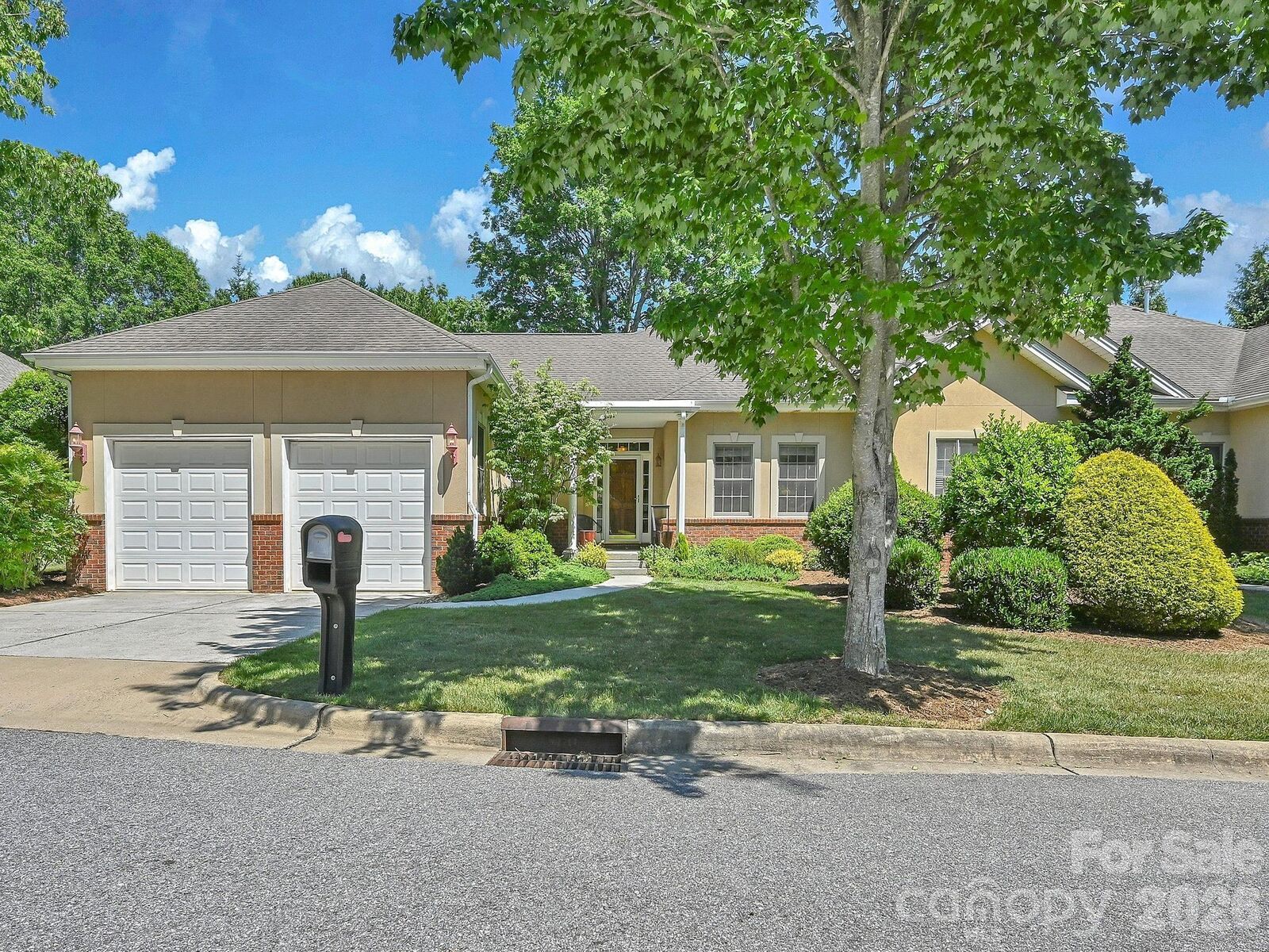 Property Photo:  18 Boddington Court  NC 28803 