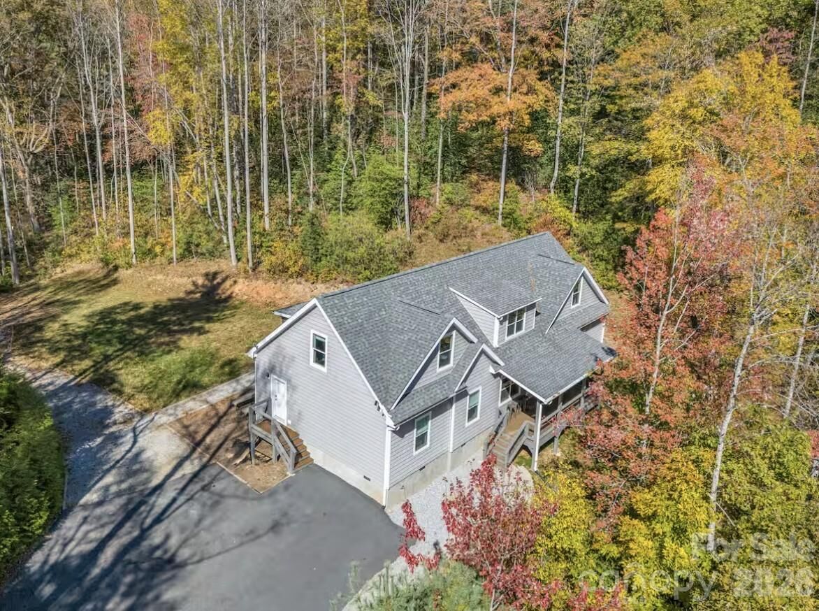 Property Photo: 311 Charming Lane NC 28792