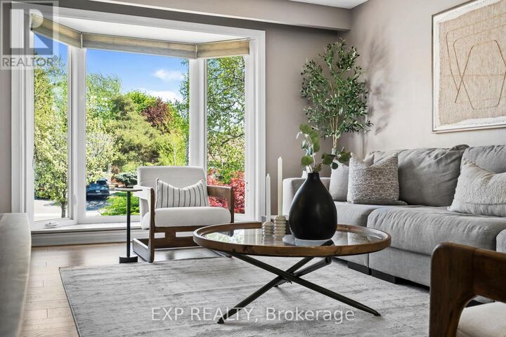 Property Photo: 2793 Inlake Court ON L5N 2A4