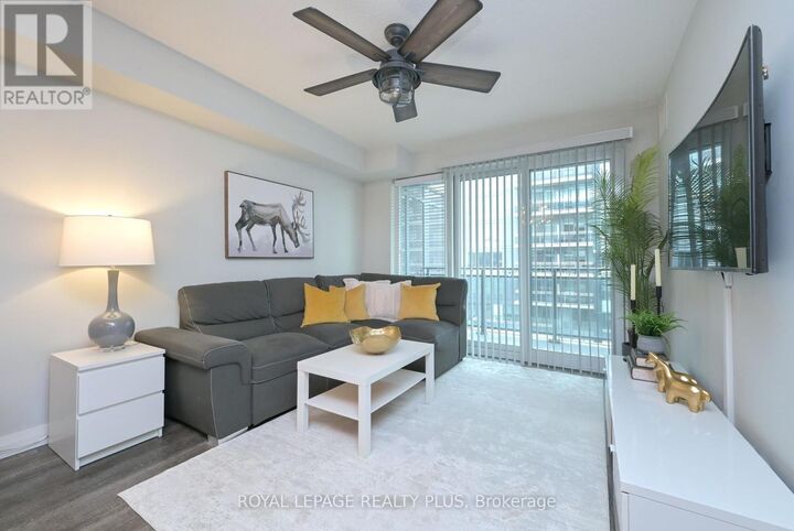 Property Photo:  53 Arthur Street South 614  ON N1E 0S6 