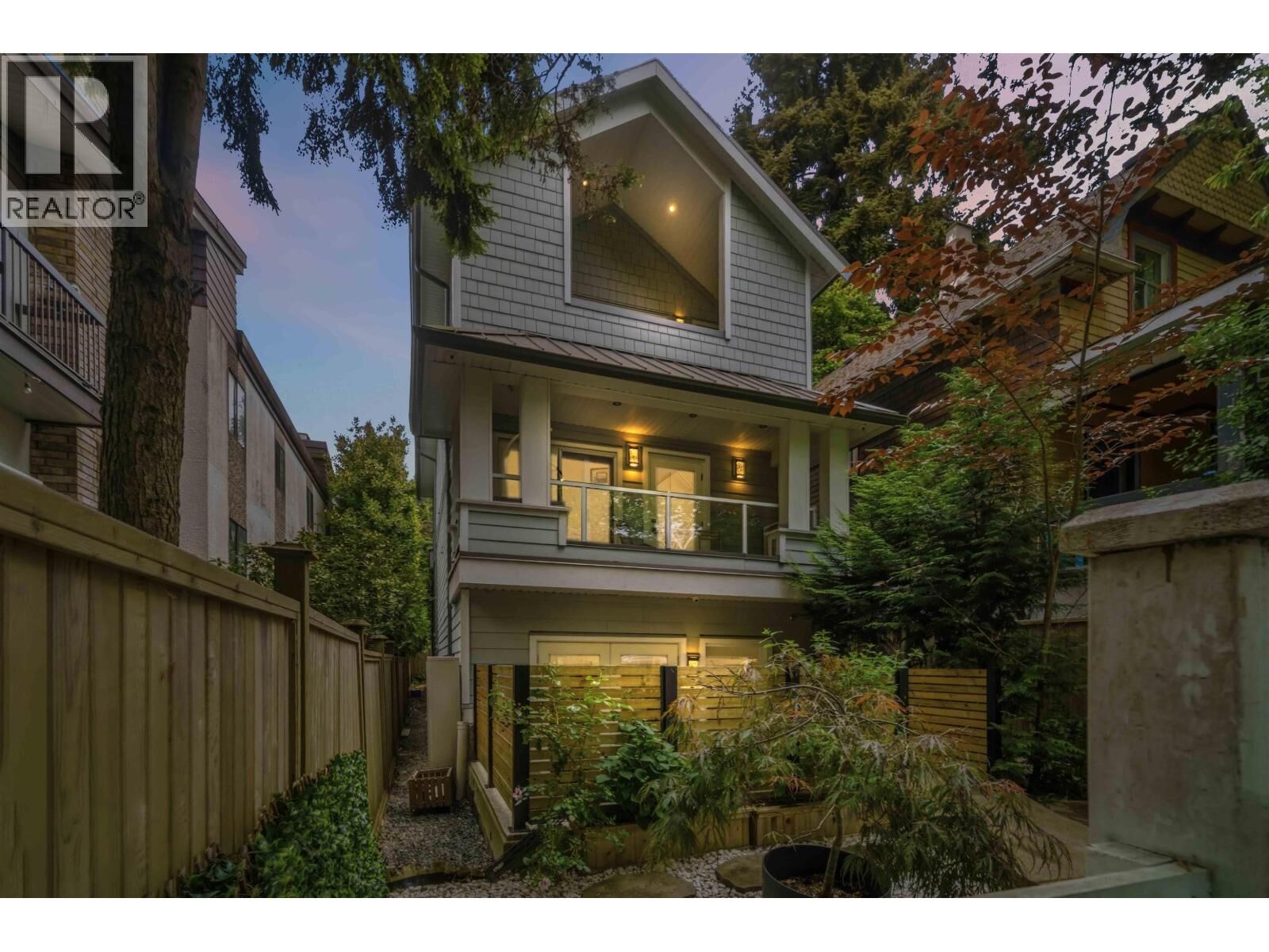 Property Photo:  1533 East 5th Avenue  BC V5N 1L6 
