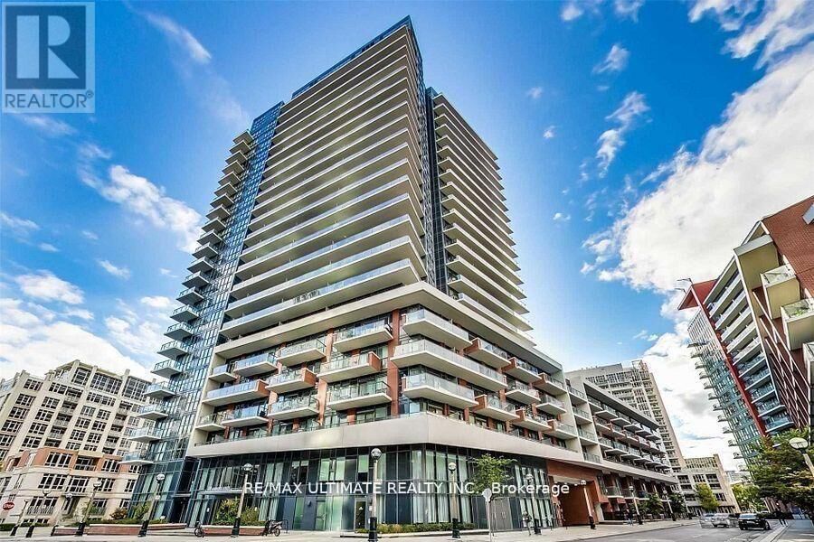 Property Photo:  38 Iannuzzi Street 541  ON M5V 0S2 