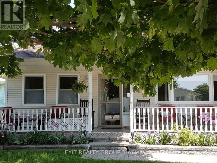 Property Photo:  1 Quaker Court  ON K0K 3L0 