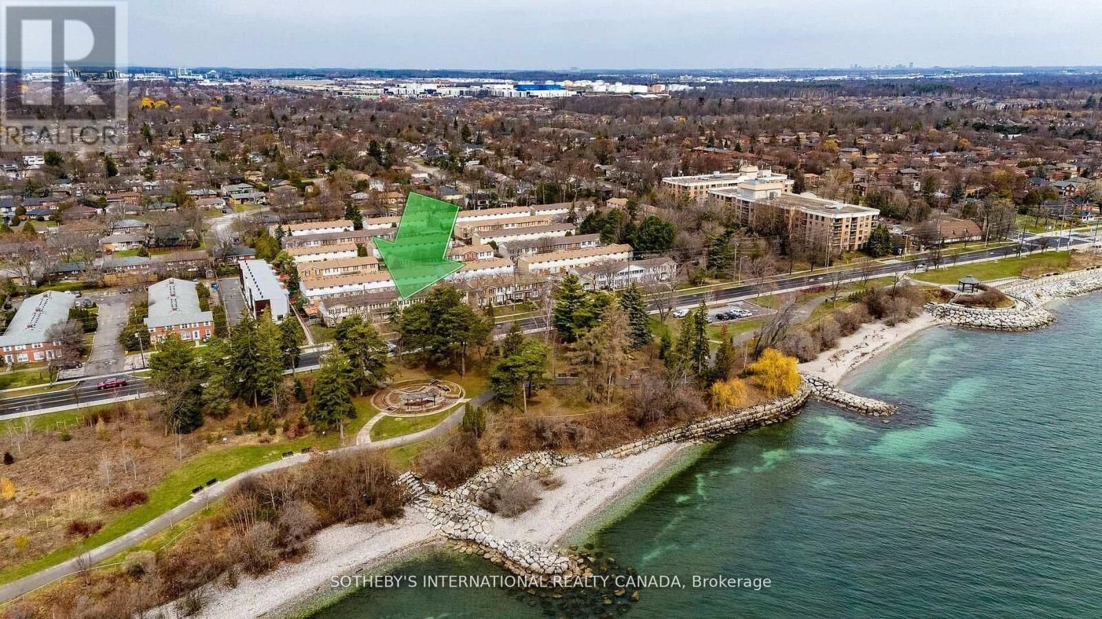 Property Photo:  5475 Lakeshore Road 113  ON L7L 1E1 