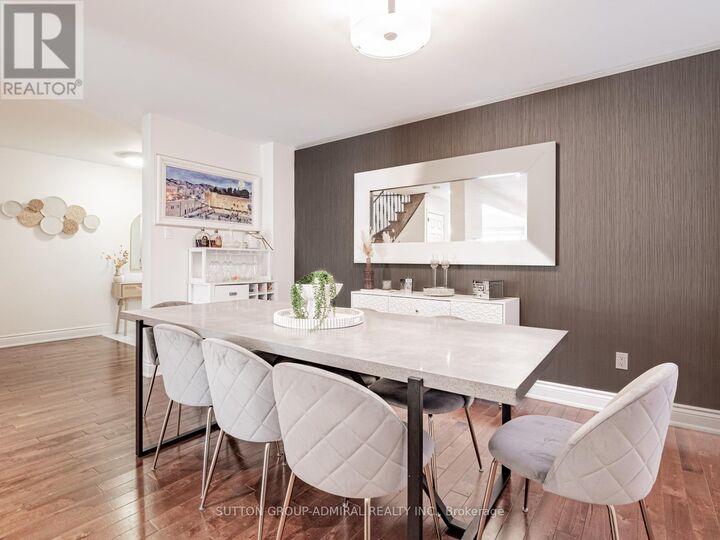 Property Photo:  448 Conley Street  ON L4J 6T5 
