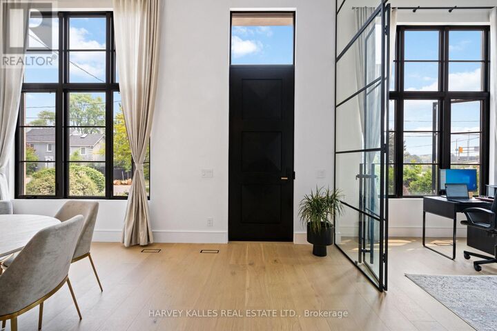 Property Photo:  78 Bideford Avenue  ON M3H 1K4 