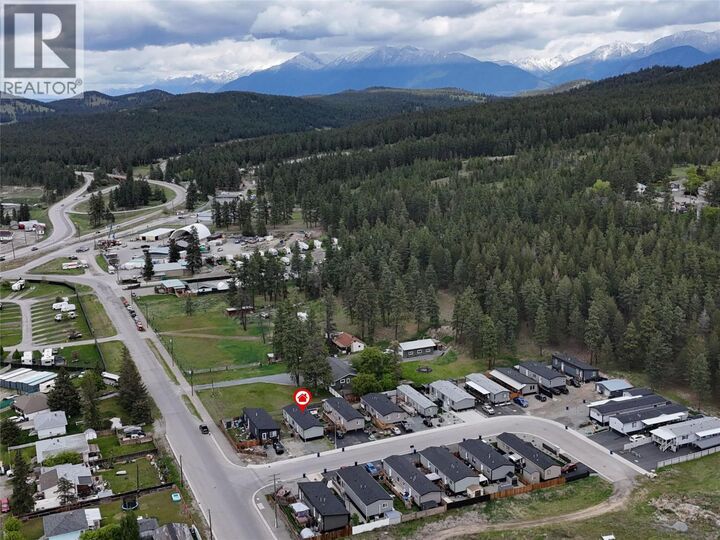 Property Photo:  3066 Pinnacle Crescent North  BC V1C 0E5 
