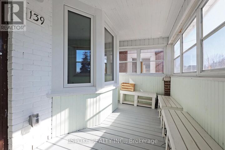 Property Photo:  139 Greenwood Avenue  ON M4L 2P8 
