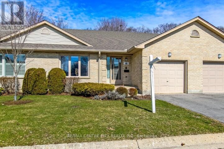 Property Photo:  99 Edgevalley Road 46  ON N5Y 5N1 