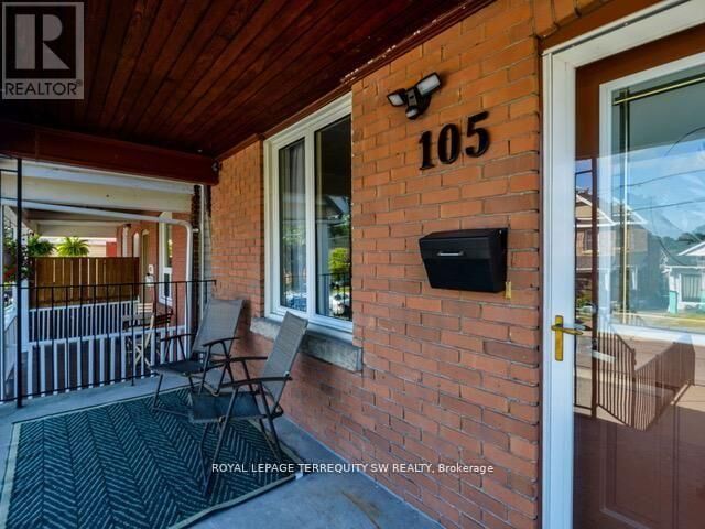 Property Photo:  105 Barker Avenue  ON M4C 2N8 