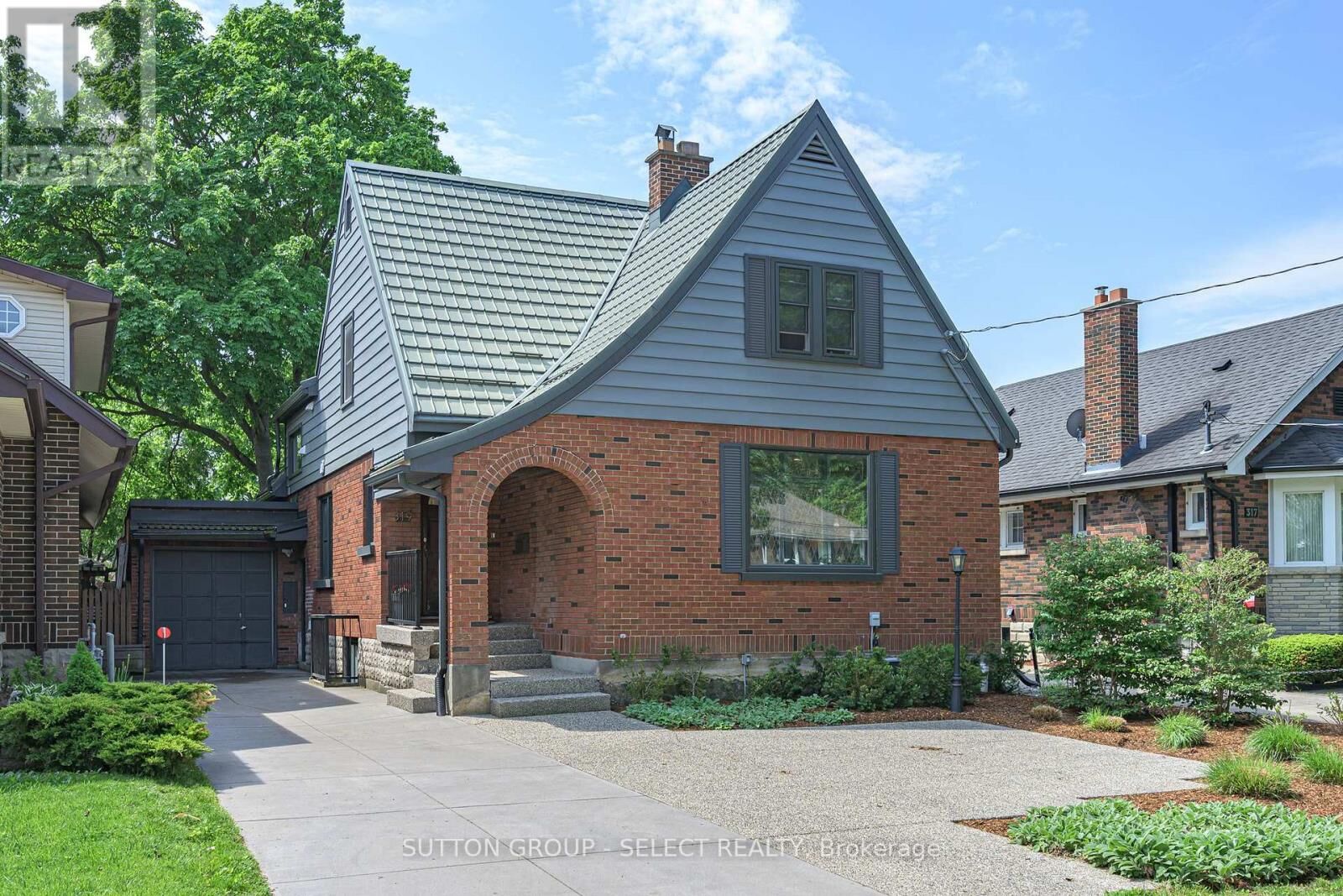 Property Photo:  319 Cheapside Street  ON N6A 2A7 
