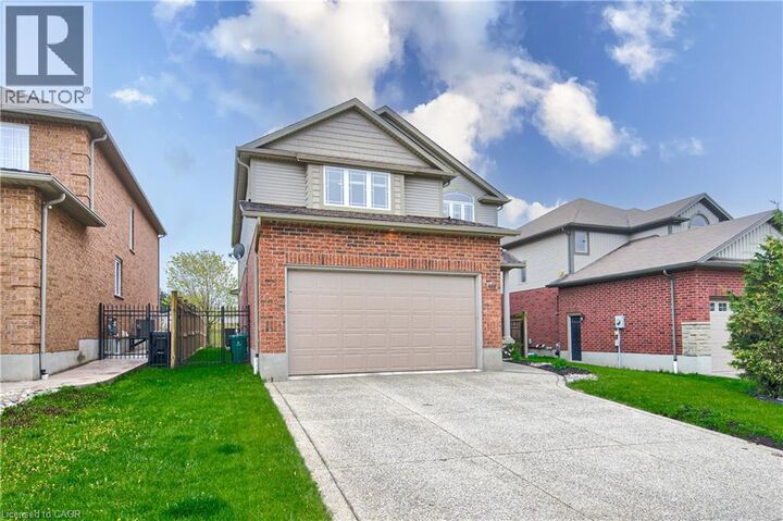 Property Photo:  455 Westcroft Drive  ON N2T 3A1 