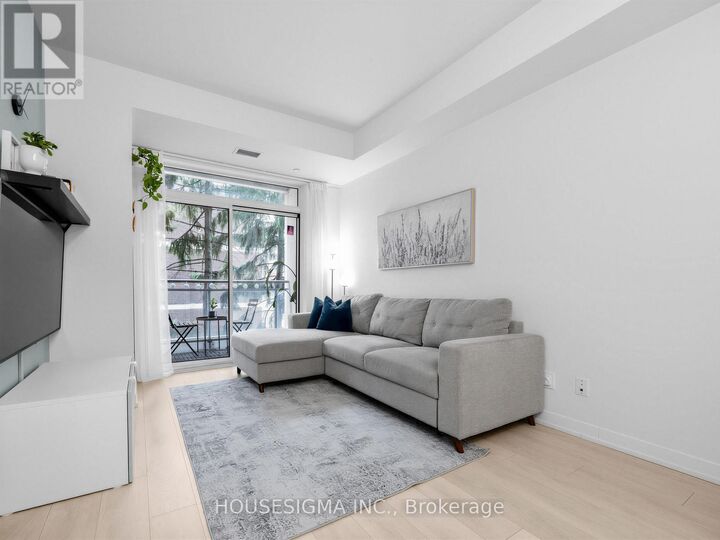 Property Photo:  223 St.clair Avenue 306  ON M4V 0A5 