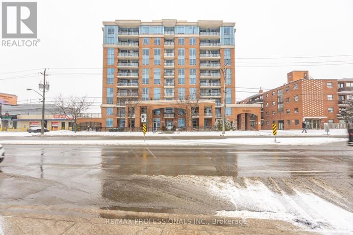 Property Photo:  2772 Keele Street 1004  ON M3M 0A3 