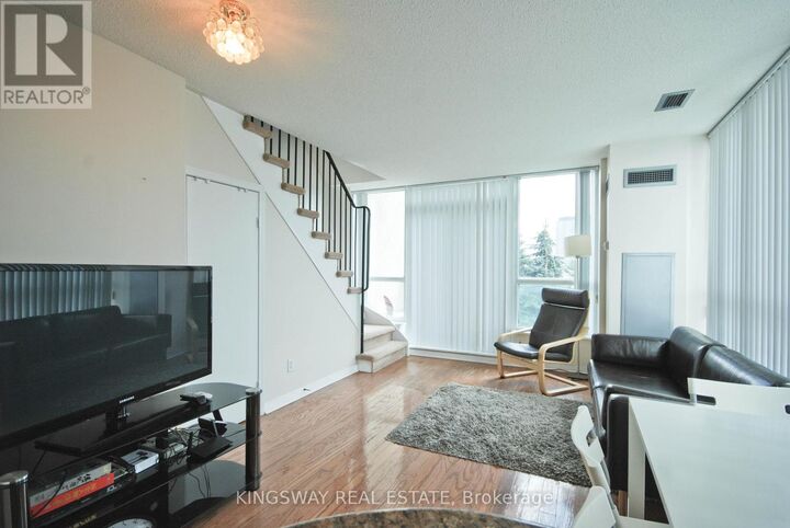 Property Photo:  2585 Erin Centre Boulevard 206  ON L5M 5Z2 