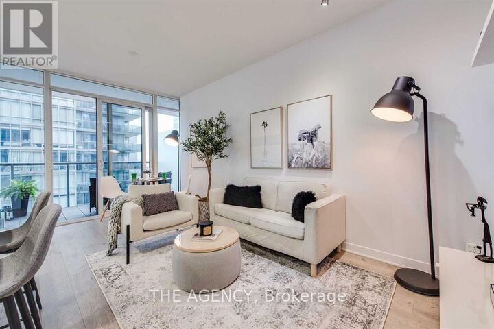 Property Photo: 88 Park Lawn Road 1510 ON M8Y 0B5