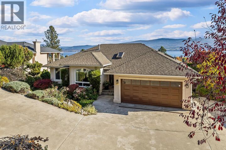 Property Photo:  3576 Apple Way Boulevard  BC V4T 1Y7 