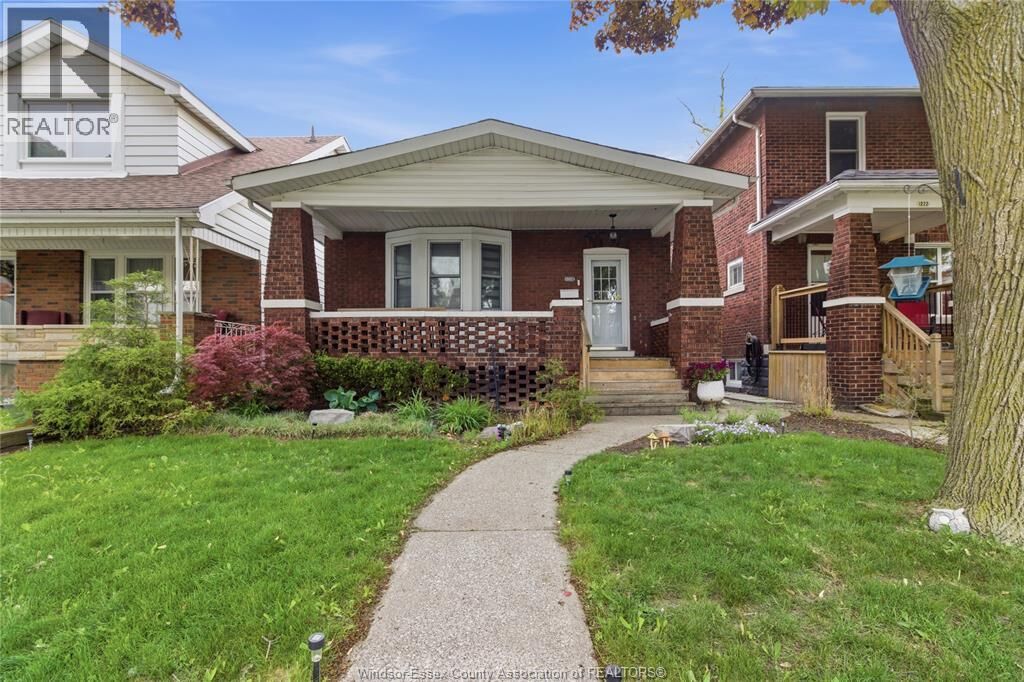 Property Photo:  1220 Gladstone  ON N8X 3H3 