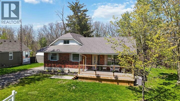 Property Photo:  2346 Sydenham Avenue  ON N0N 1B0 