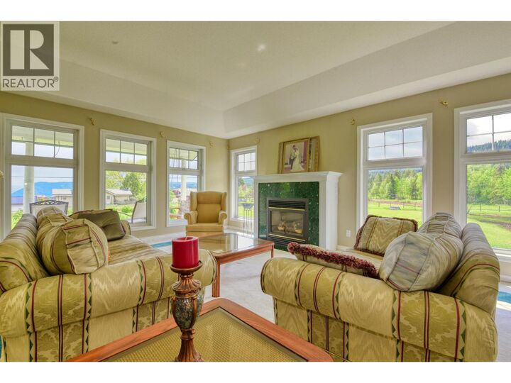 Property Photo: 77 Woodland Drive BC V2G 4P9