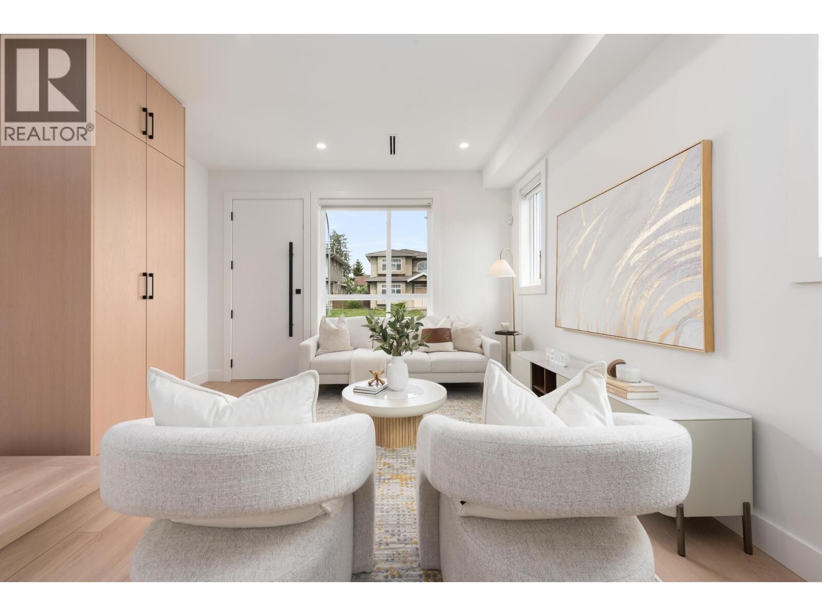 Property Photo:  6808 Elwell Street 3  BC V5E 1K1 