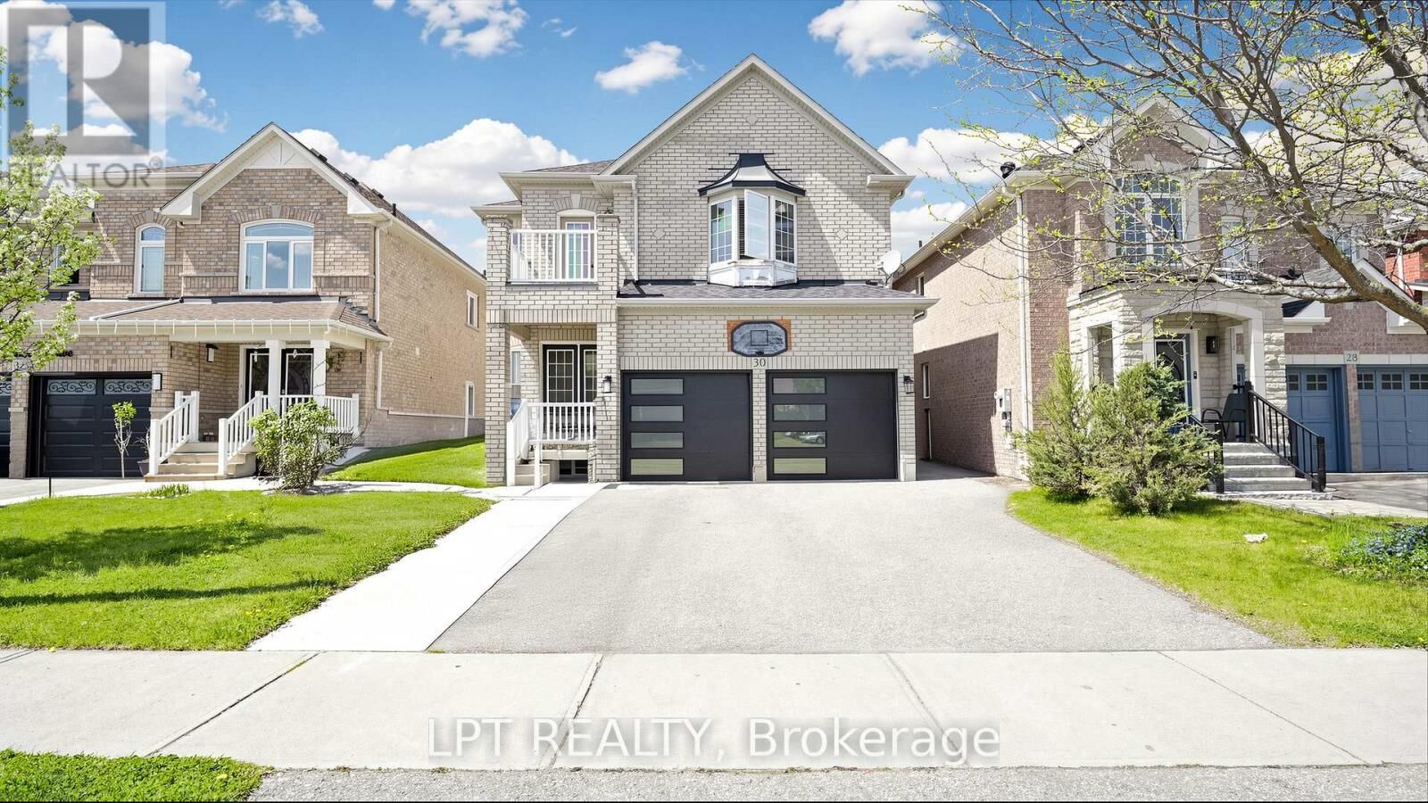 Property Photo: 30 Ranchero Drive ON L7A 3C6