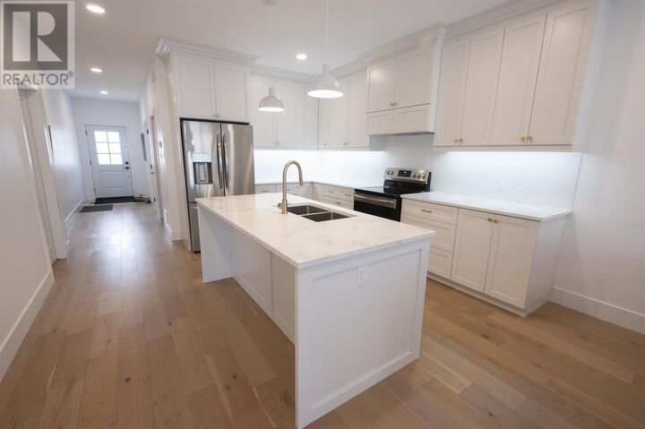Property Photo:  510 Gemstone Drive  ON P7G 2S5 