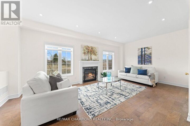 Property Photo:  42 Abbotsbury Drive  ON L6X 0S3 