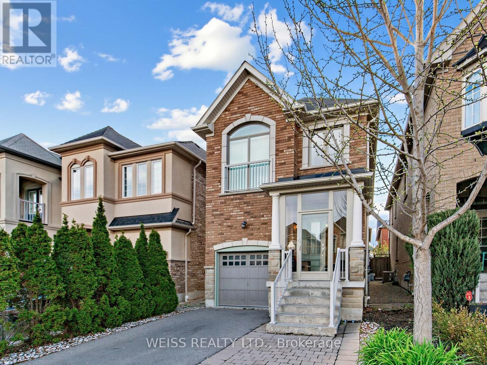Property Photo:  446 Lady Nadia Drive  ON L6A 4G3 