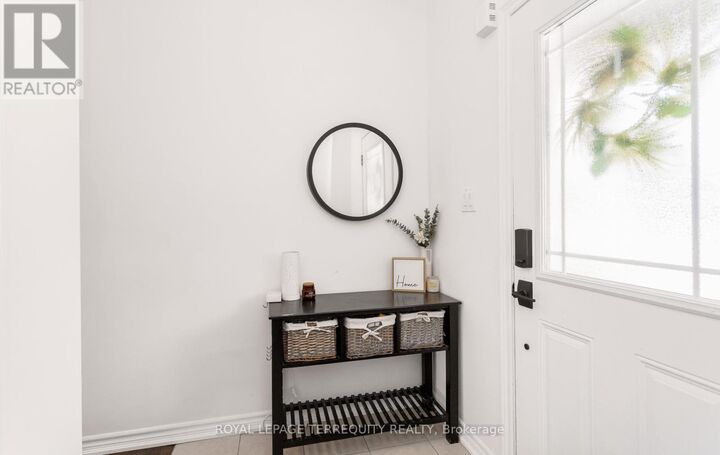 Property Photo: 10 Deneb Street ON L4M 0K6